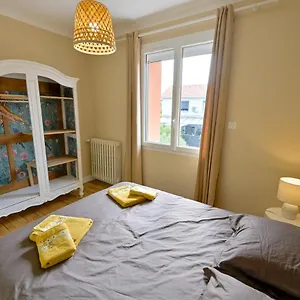 Hébergement de vacances Chez Odette - Spa, Plancha, Parking France